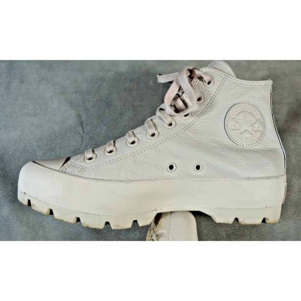 Converse Women's 10 Chuck Taylor All-Star Lugged Platform Hi‎ Top White Leather